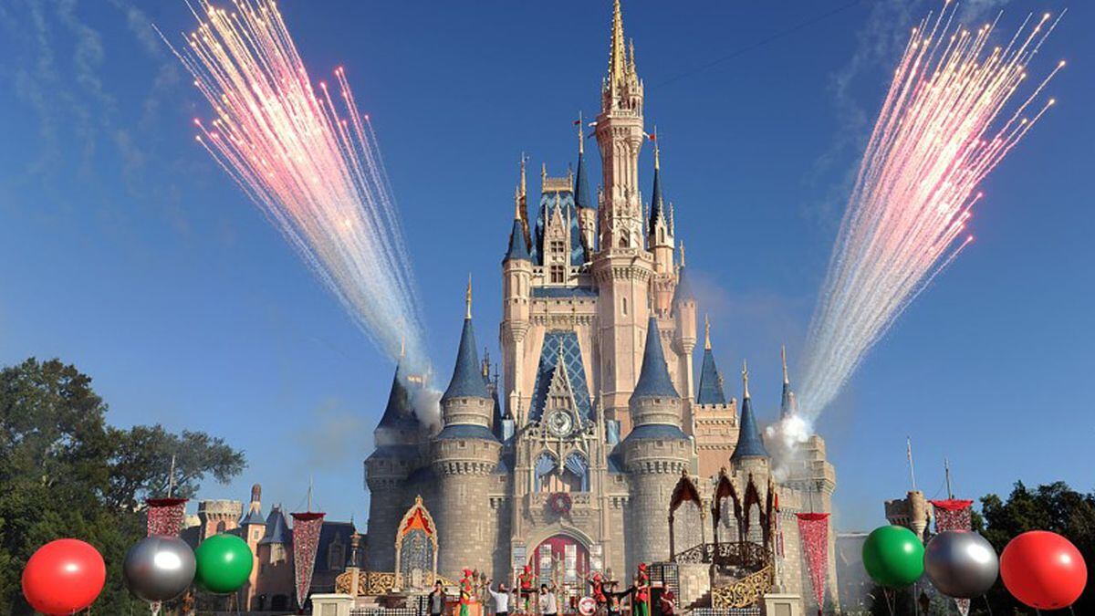 Magic Kingdom closes after park reaches capacity