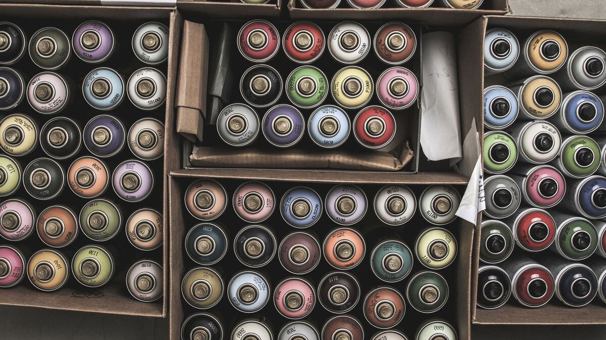 Art center searching for Florida graffiti artist 