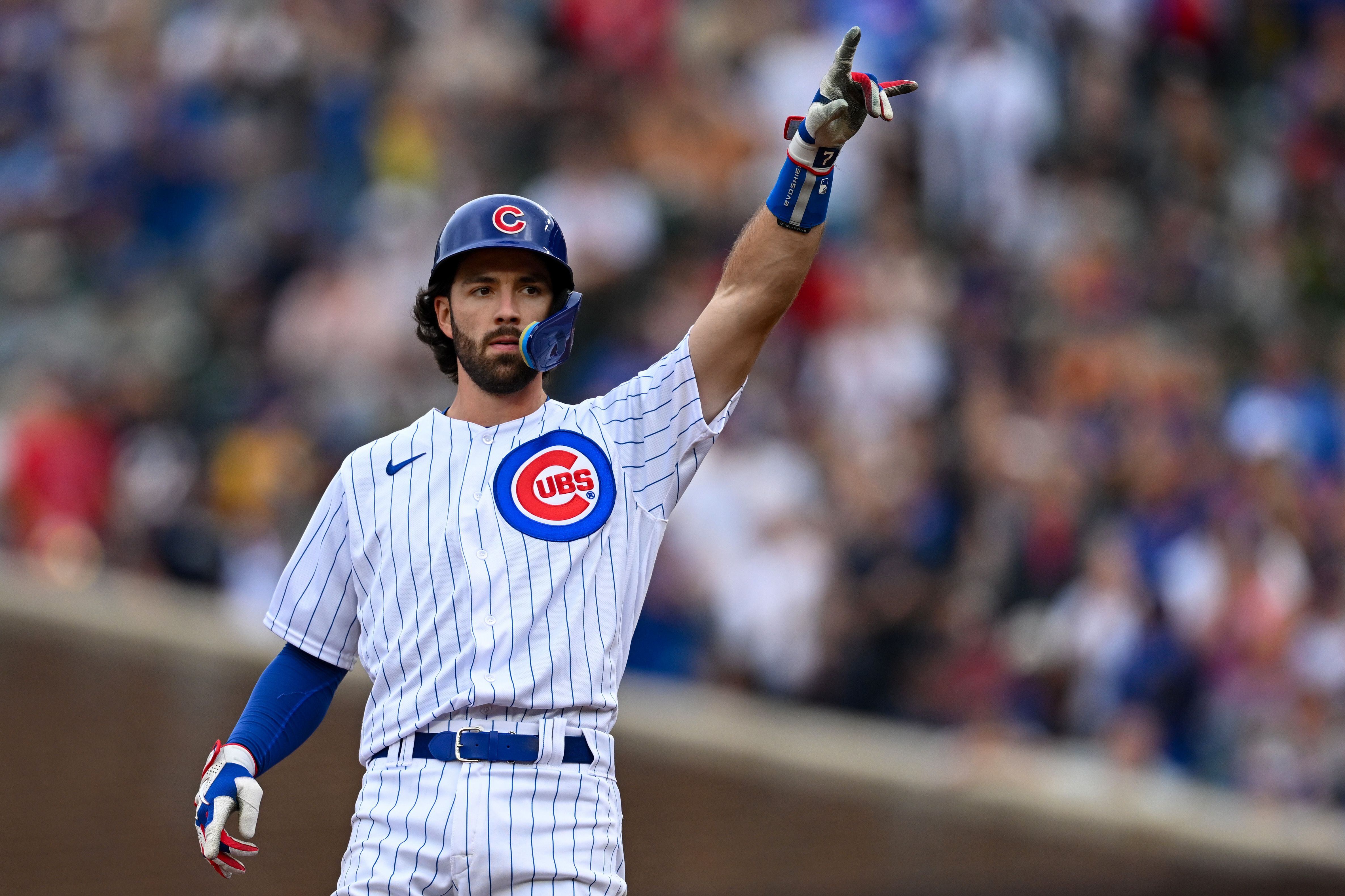 DOM on X: dansby swanson looks phenomenal in a cubs uniform   / X