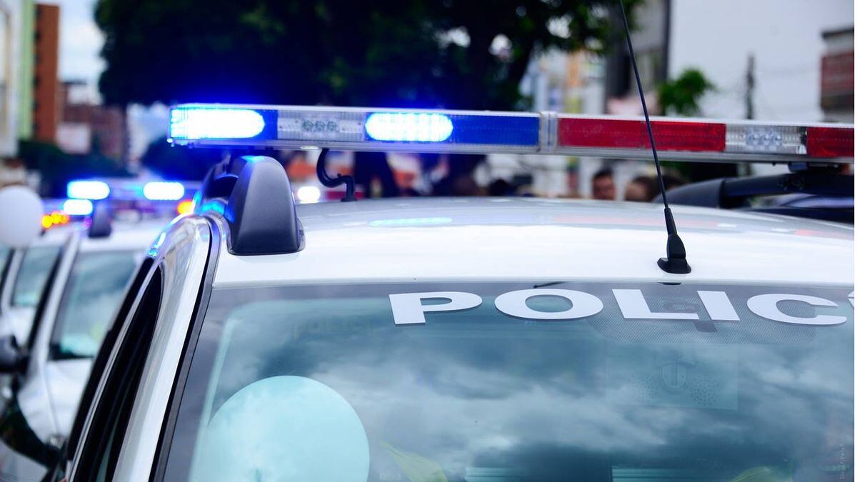 Arizona officer bitten by burglary suspect during arrest, police say