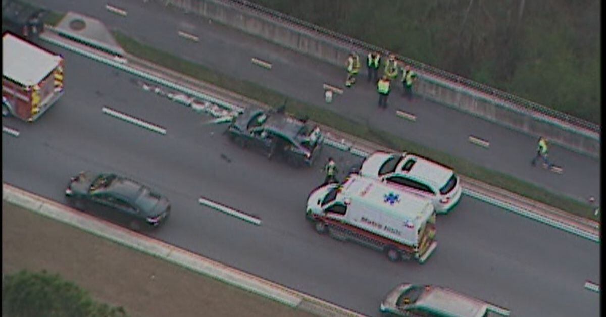 Barrett Parkway reopens after serious multivehicle crash